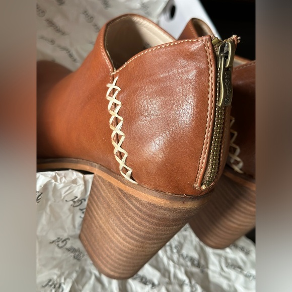 ARider Girl Booties - Size 10 - Picture 6 of 9